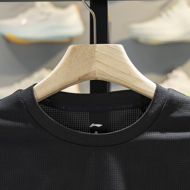 Li Ning men's round neck loose long sleeve T-shirt