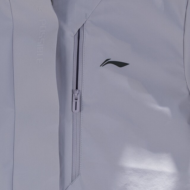 Li Ning three-in-one sports windbreaker to keep warm