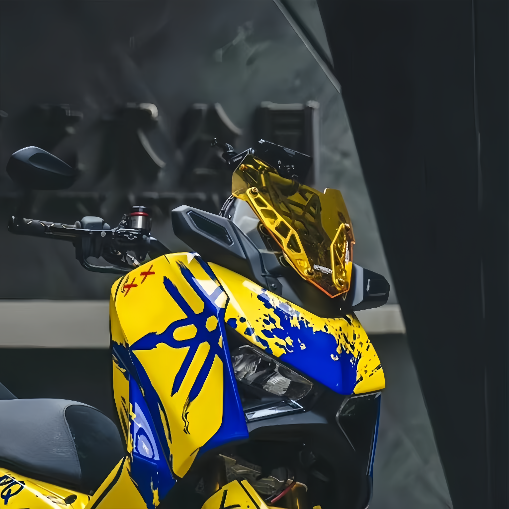 适用23-24款雅马哈XMAX300改装风挡竞技风镜23款运动小风挡导流罩 - 图1