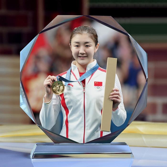 明星孙颖莎周边王楚钦樊振东林诗栋摆件马龙许昕陈梦纪念品乒乓球 - 图3