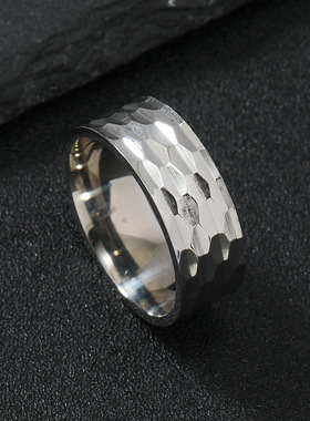 简约捶打凹凸纹情侣戒指指环