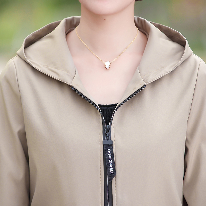 巴宝兹旗舰店中老年女装春装新款外套40-50岁中年妈妈装春秋时尚纯色夹克衫1