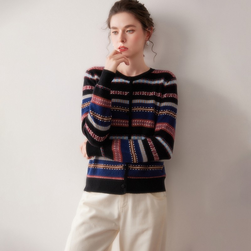 2025秋冬新款100%纯山羊绒开衫女圆领复古提花撞色条纹针织衫外套,淘宝优惠券,粉丝福利购,淘宝优惠卷