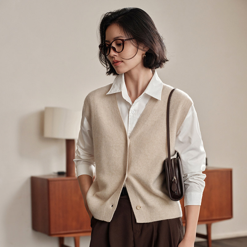 秋冬新款V领羊绒背心100纯山羊绒衫毛衣针织开衫马甲外搭加厚坎肩,淘宝优惠券,粉丝福利购,淘宝优惠卷