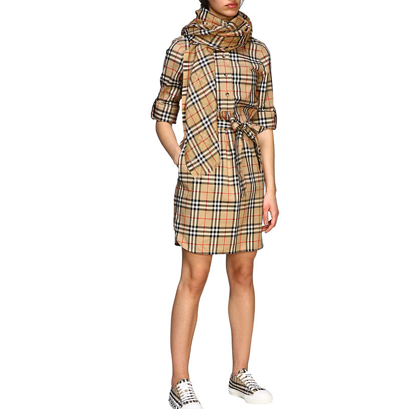 正品burberry /巴宝莉女士格纹披肩 怀远海外T恤