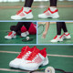 Wear-resistant athletic shoes for fencing competitions