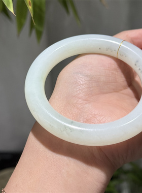 和田玉羊脂青花翠青白玉三色手镯