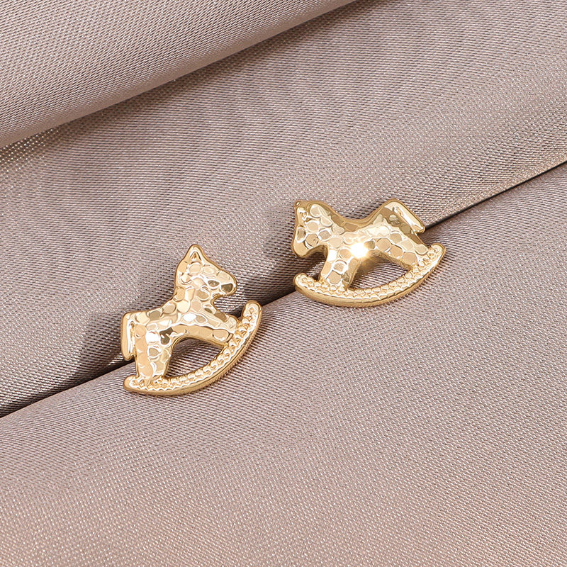 金色碎碎冰木马耳坠耳环女巨好看耳饰精致耳钉2025新款爆款高级感,淘宝优惠券,粉丝福利购,淘宝优惠卷