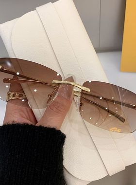 2024新款小框眼镜防强光欧美