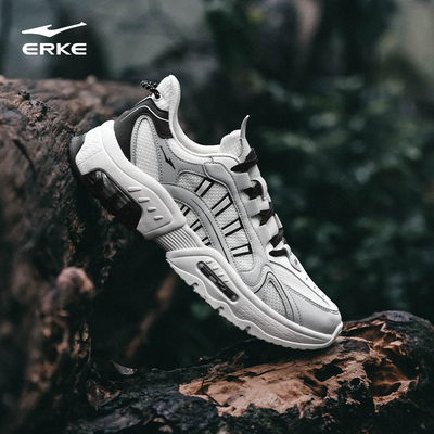 鸿星尔克百搭运动鞋板鞋