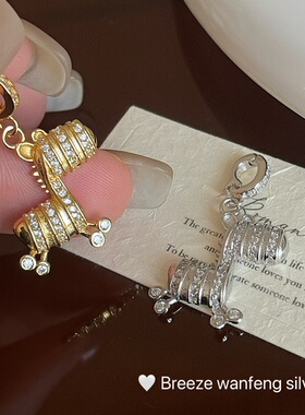 S925纯银小马高碳钻万能扣吊坠项链轻奢高级感小众设计ins百搭