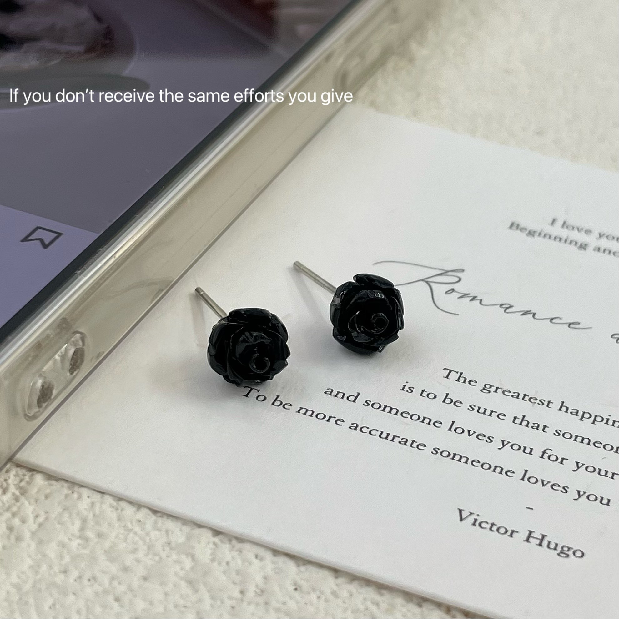 s925纯银黑色花朵耳钉小众设计时尚法式复古潮流耳饰ins风,淘宝优惠券,粉丝福利购,淘宝优惠卷