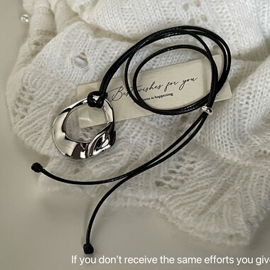 S925纯银不规则几何吊坠毛衣链高级感可调节长小众时尚长款项链