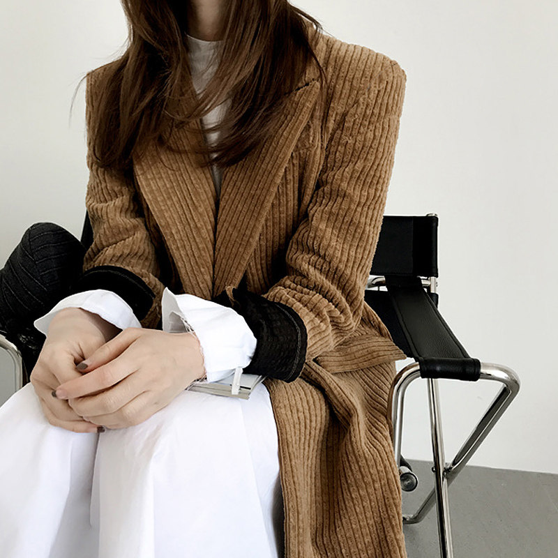 韩国2020春装新款chic过膝条绒大衣 珞袈风衣