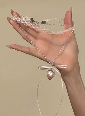粉色蝴蝶结双层蕾丝草莓吊坠颈链