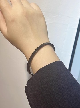 unbeaten简约高级感情侣手镯钛钢