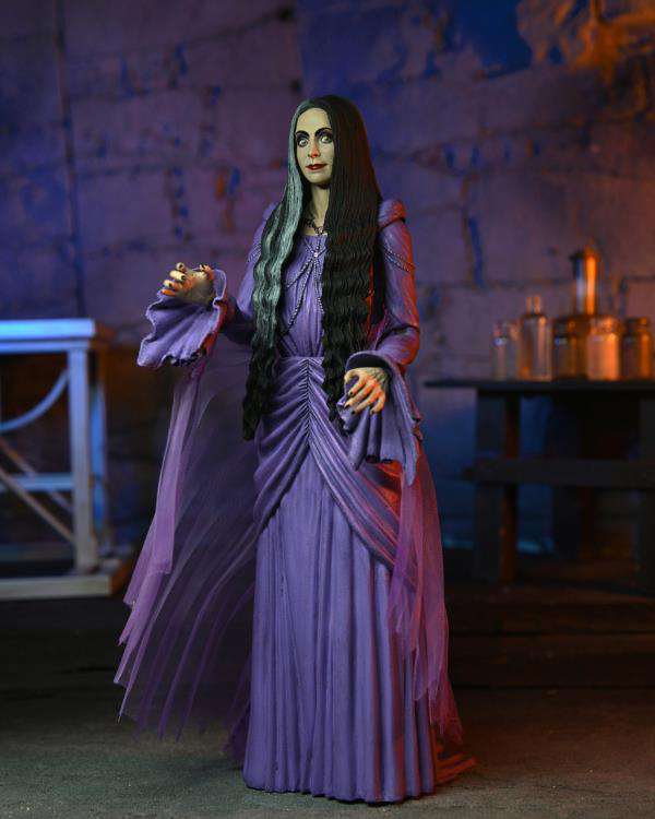 现货 NECA 1/12 2022电影The Munsters 芒斯特一家 丽莉夫人 人偶