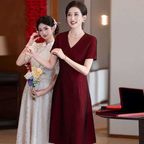 喜婆婆婚宴装2026夏季结婚妈妈红色烫钻新中式喜服旗袍婚宴礼服女 - 图2