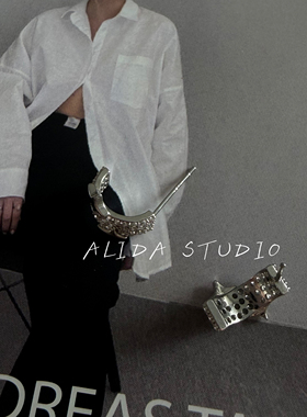 ALIDA家小众精致星星耳钉