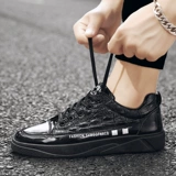 Весенние кроссовки, универсальная трендовая повседневная обувь для кожаной обуви, крокодиловый принт, в корейском стиле