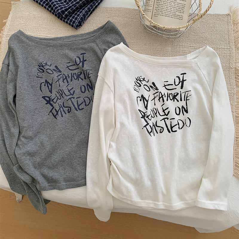 韩系2025秋季新款简约显瘦一字领长袖T恤女防晒罩衫宽松显瘦上衣 - 图0