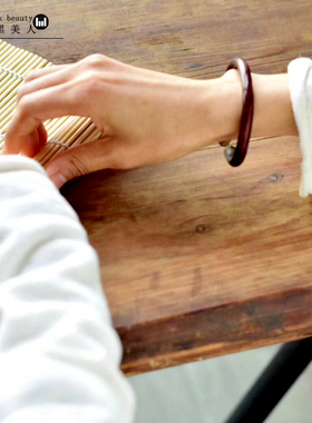 设计情侣款镯子红藤黑藤高级感