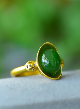 天然和田玉碧玉蛋面戒指 18K金镶玉石指环时尚女款招财进宝戒指