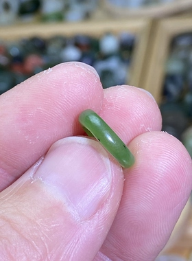 和田玉碧玉苹果绿卡8随型跑环古风玉环文玩珠串跑圈锁骨链挂饰