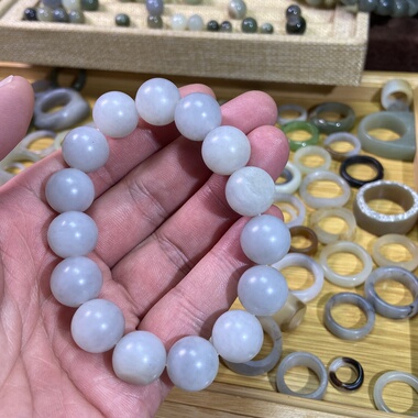 和田玉籽料卡14圆珠手串白青花古风手链文玩珠串配饰挂饰