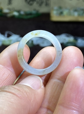 和田玉白青花籽料卡18随型戒指满皮洒金皮国风文玩珠串跑圈挂饰