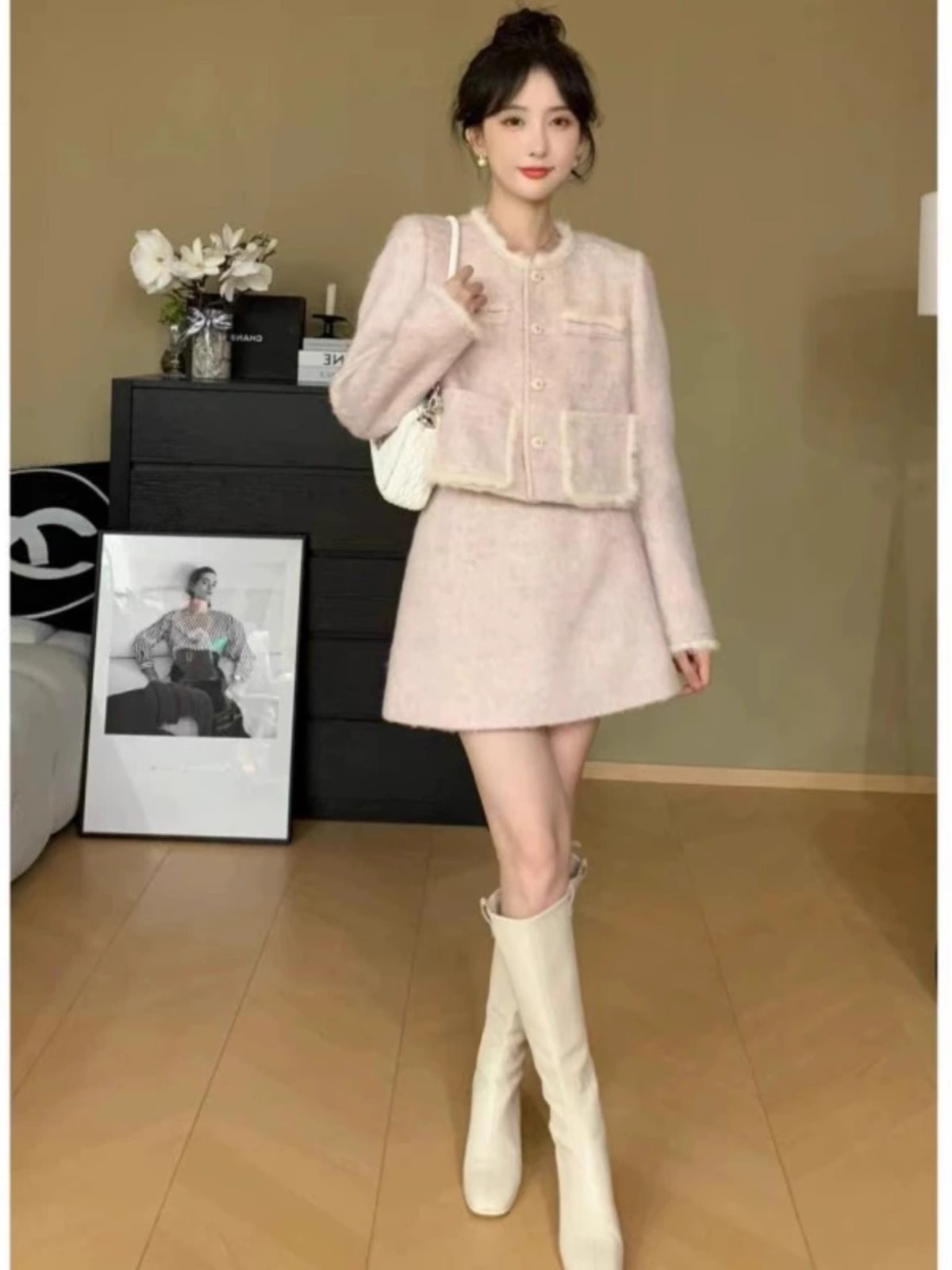 秋冬小个子穿搭一整套高级感小洋装粉色小香风短外套冬裙两件套装 - 图0