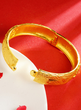 龙凤手镯百年好合越南沙金雕花纹