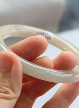 保真天然和田玉手镯57圈口证号1141093藕粉色烟灰色 青海料圆条