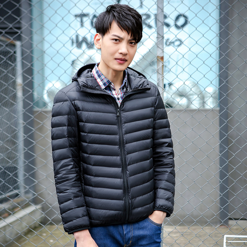  娇兰恋服饰羽绒服