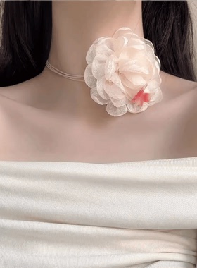 浪漫颈间~温柔布艺花朵项链