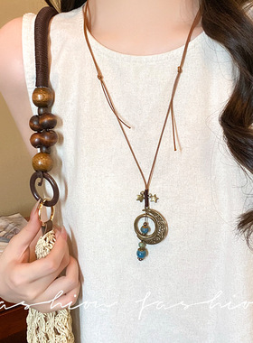 新中式复古串珠月牙项链女秋冬小众百搭高级感毛衣链时尚个性配饰
