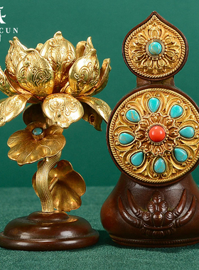 铜制摆件中式客厅雕花