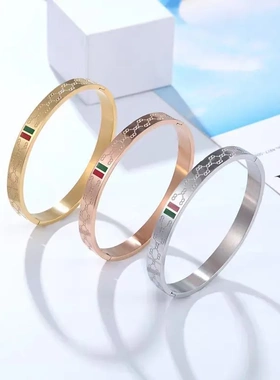 跨境潮流红绿杠手镯 钛钢18K金小圆点手环花纹开口手饰配饰