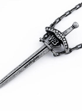 威茨堡简约复古宝剑项链吊坠轻奢