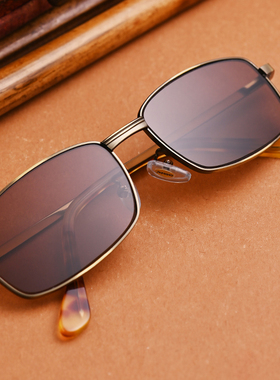 东海天然水晶石头镜时尚商务款太阳镜清凉养眼墨镜全框方形眼镜