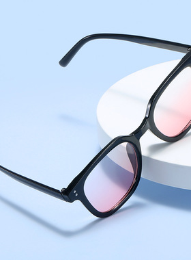 太阳镜女款腮红眼显白大框素