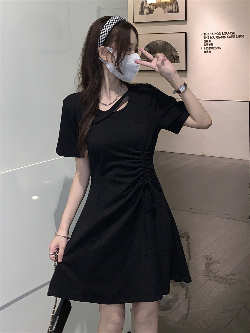 甜辣风短袖黑色连衣裙短款小个子夏季新款抽绳收腰修身显瘦裙子