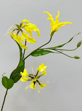 仿真嘉兰火焰百合假花装饰花摄影婚庆道具艺术插花礼品红色造景