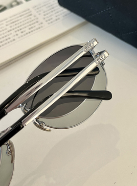 超轻钛架老钱风高级感偏光太阳镜