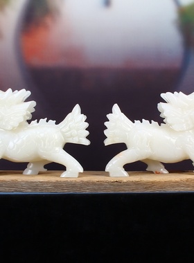 天然玉石麒麟雕刻中式风装饰品