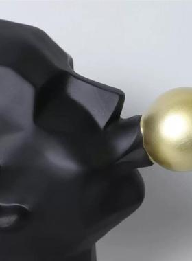 吹泡泡口香糖男孩人物摆件现代抽象人物几何样板间售楼处装饰艺术