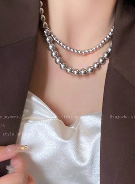 灰珍珠毛衣链女秋冬轻奢气质真多麻锁骨链小众设计高级感项链