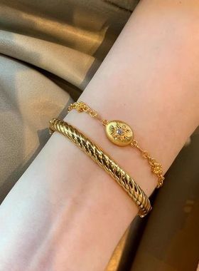 复古金色拉丝花朵手链