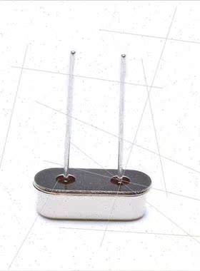 Plug Passive Crystal/HC-49US 20MHz 20ppm 20PF X49SD20MSD2SC