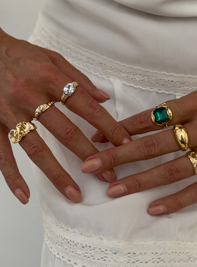 manjusaka欧美跨新风尚！镂空镶钻个性戒指复古合金褶皱ring套组